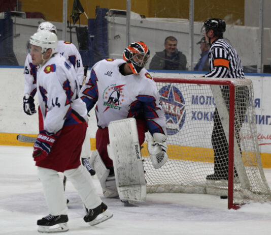 ХК «Брест» проиграл 8 матч подряд