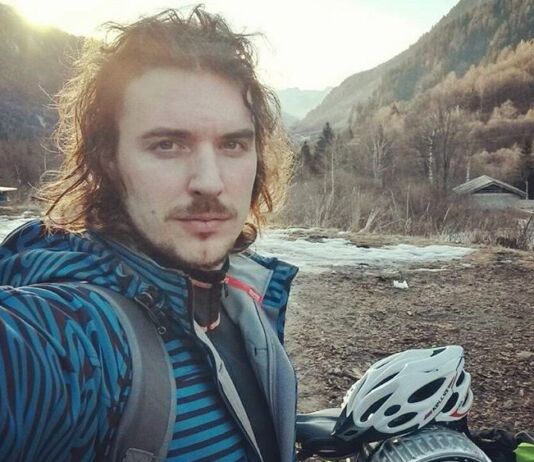 Беларус пересёк зимние Альпы на велосипеде