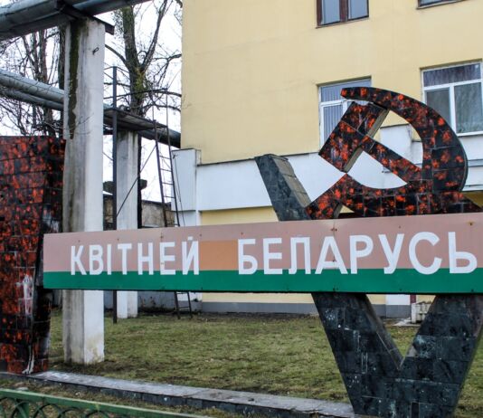 Перерыв на обед. Советский дух столовой автопарка