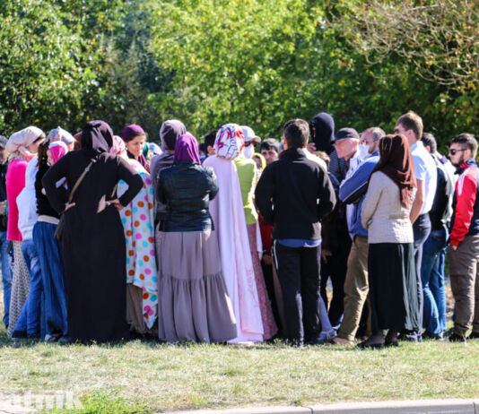 Беженцы: Нам сказали убраться до 18 часов чеченские беженцы в Бресте, беженцы