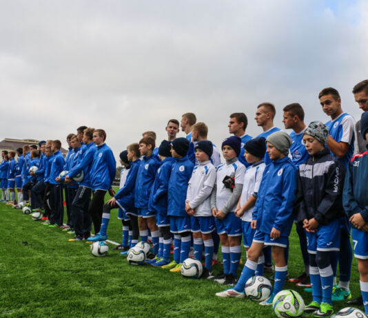 «Динамо» отметило открытие своей академии ничьей со «Слуцком»