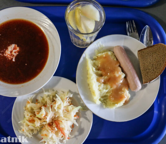 Перерыв на обед. Самая дешевая столовая в Бресте обед, еда, обеденный перерыв, столовая