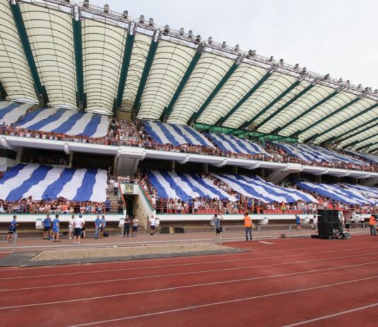 Хотели в третий, но получили три