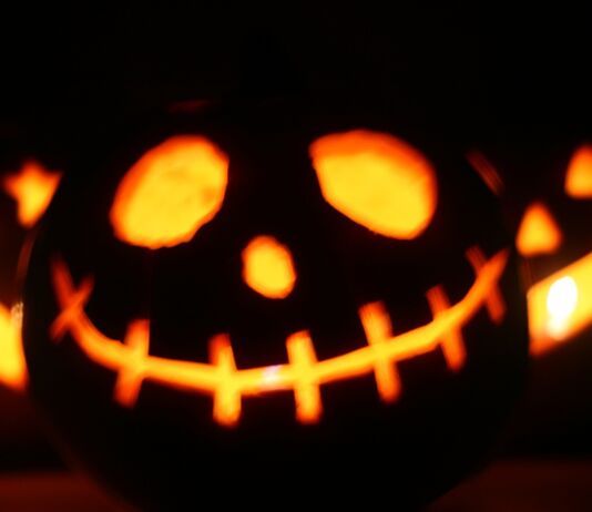 Хэллоуин в Бресте. 6 мест отдохнуть для взрослых и детей Хэллоуин