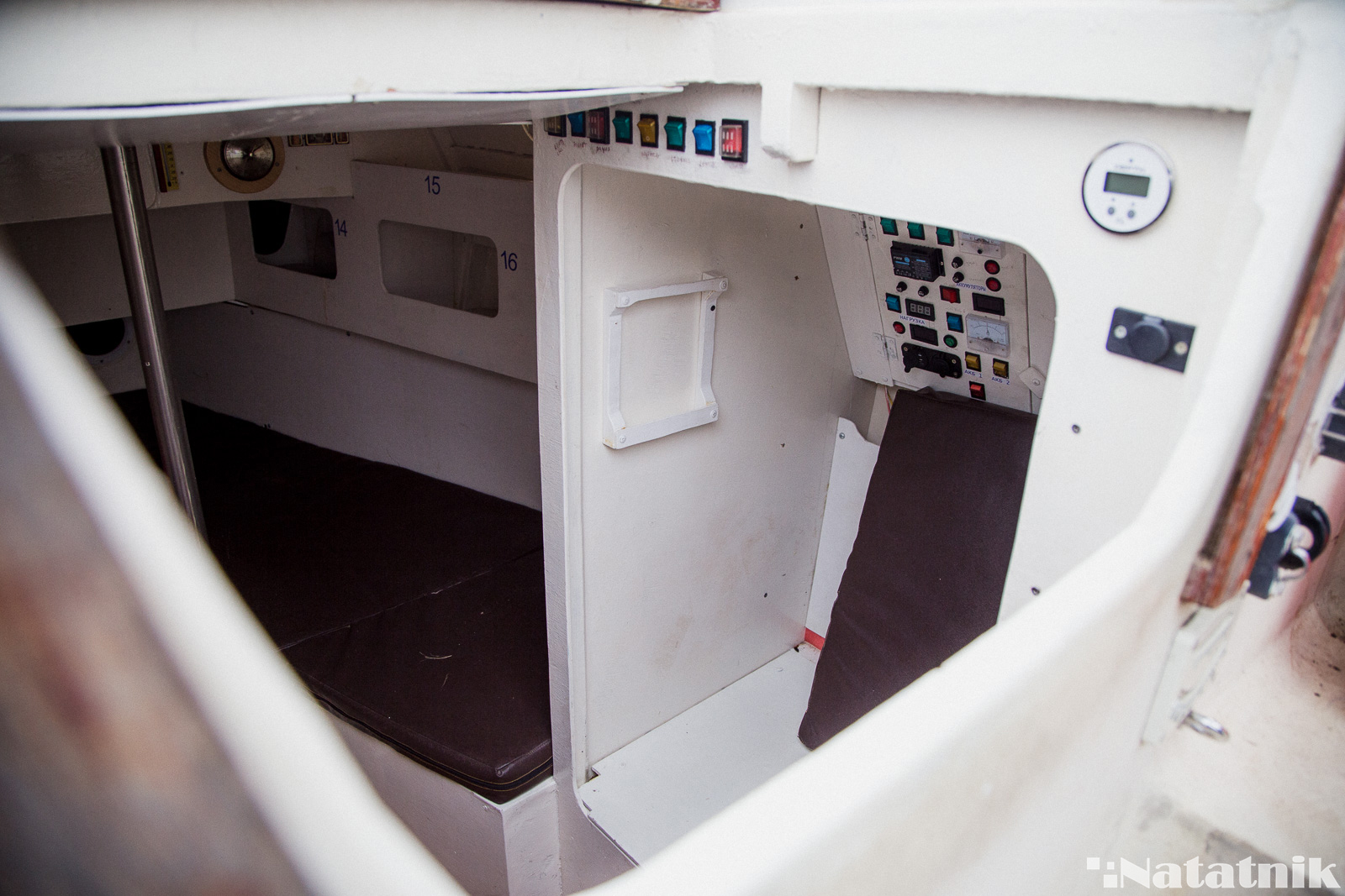 Яхта, Брест