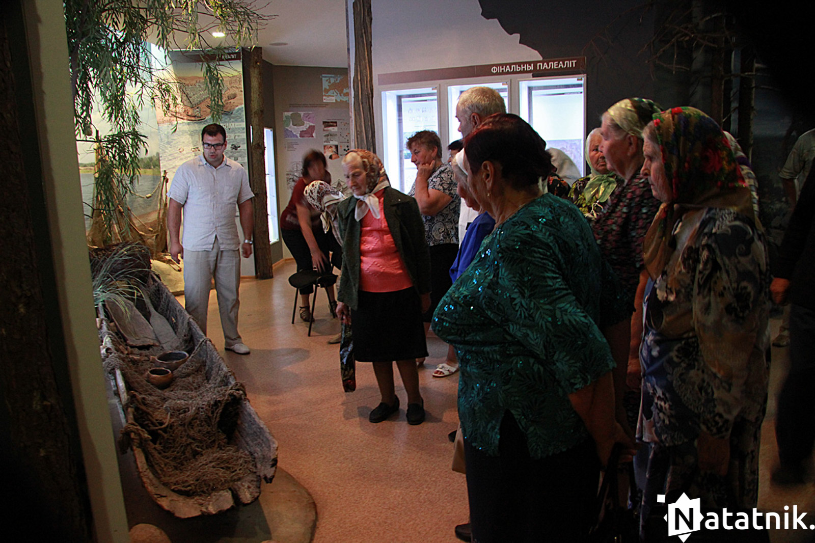 Бабушки в музее