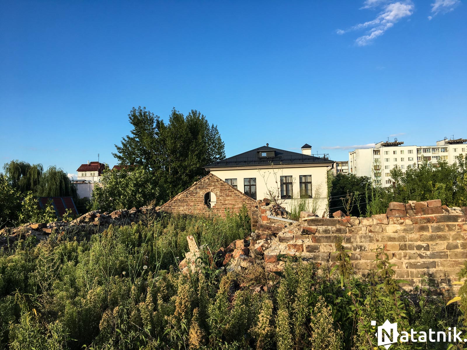 Дом на дзержинского 39, заброшенный дом