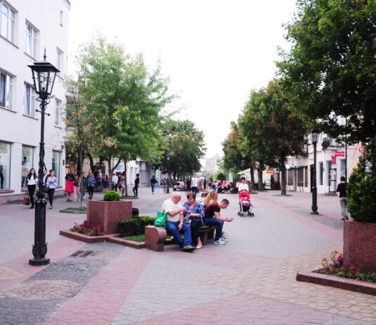 Афиша, еда, транспорт, барахолки: где искать полезную информацию о Бресте Брест Советская