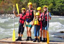 Мама четверых: «Дети, если будете прыгать на моей голове, мы зависнем на одном уровне»