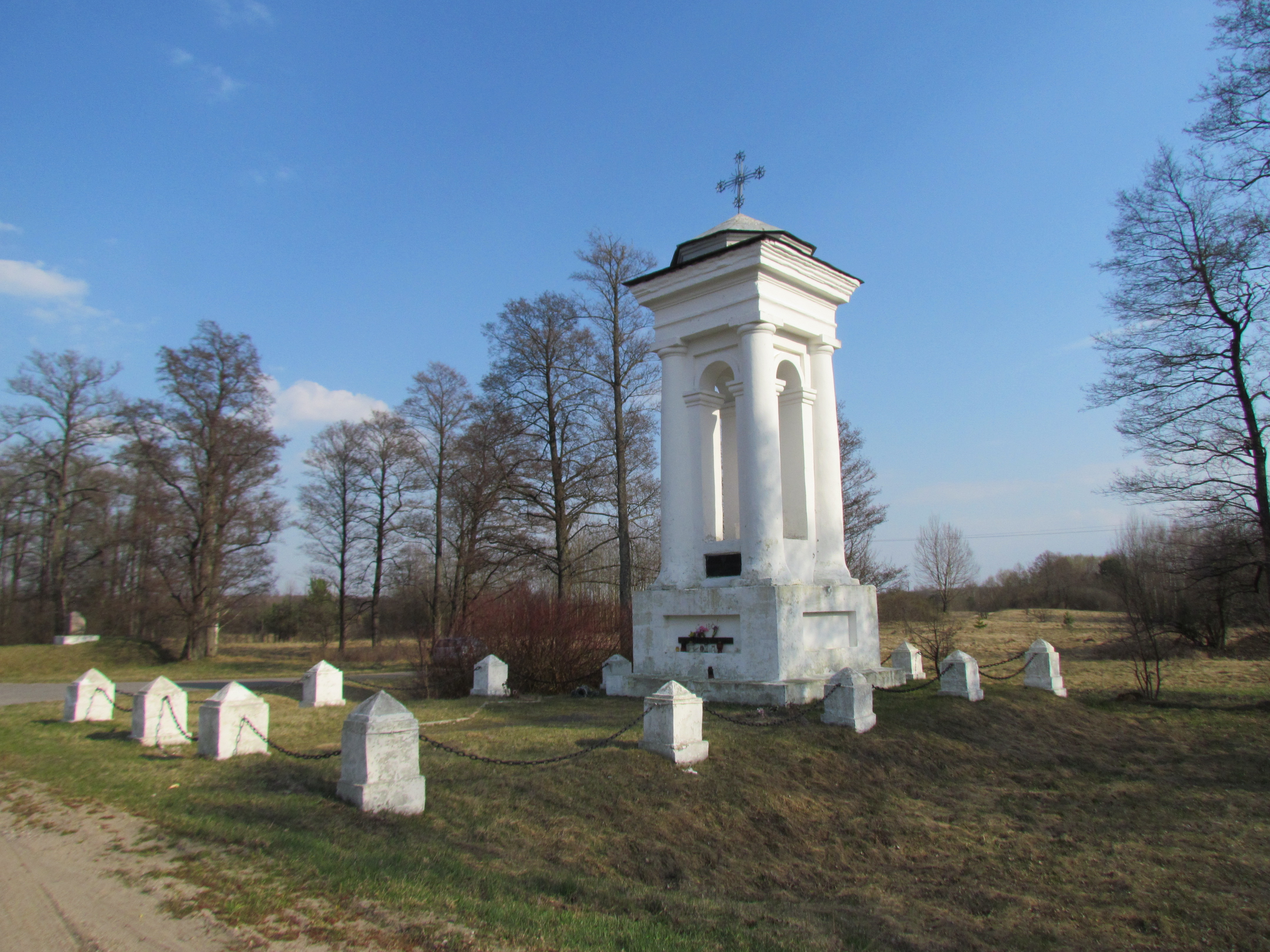 мал. 2. Капліца ў Мілавідах