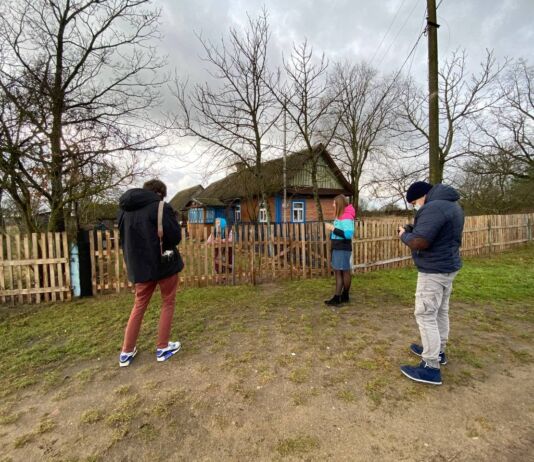 Подкаст: Путешествие по умирающим деревням длиною в полгода Апошнія жыхары