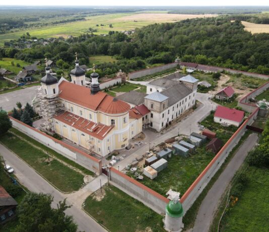 Юравічы: Скрыжаванне эпох над Прыпяццю Юравічы